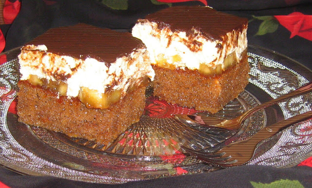 Ëmbëlsirë e butë me banane