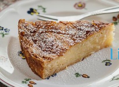 Receta e kekut me mollë si me sherbet