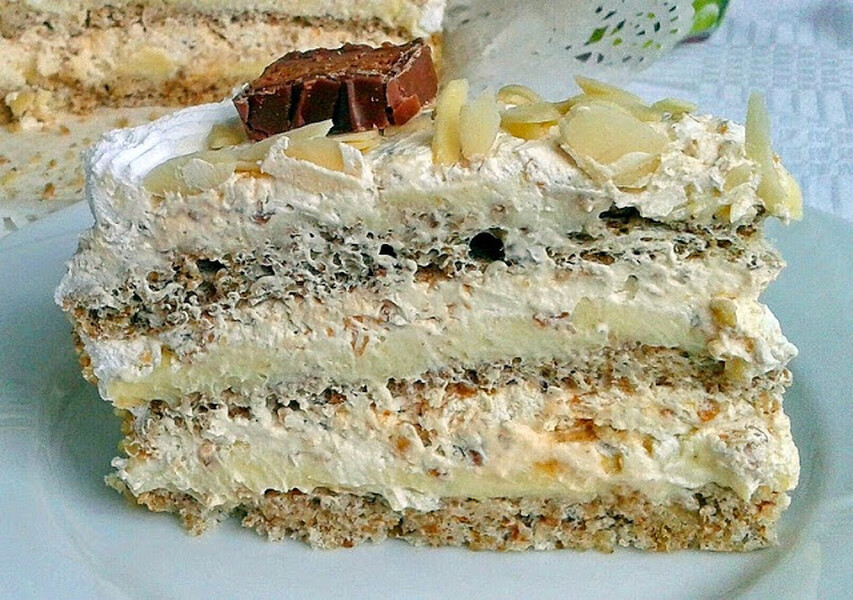 Torta Egjipti i bardhë