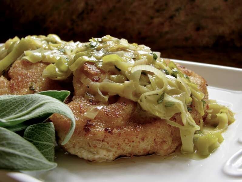 Tavë me mish dhe presh