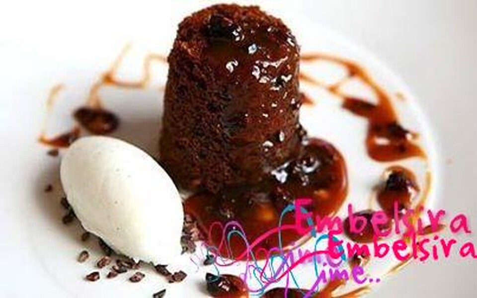 TORTE ME HURMA ARABIE