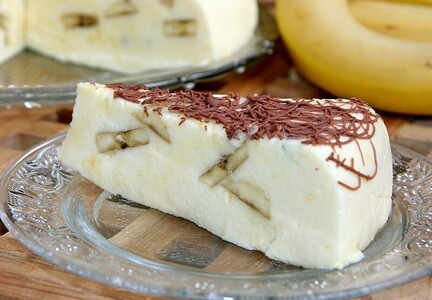 Ëmbëlsirë me banane