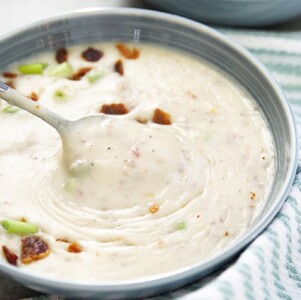 Supë kremoze me perime dhe qumësht