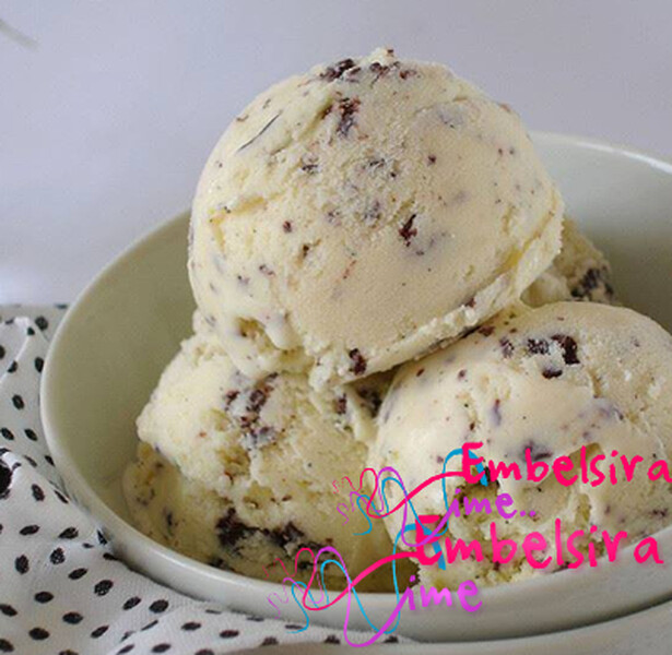 Akullore “stracciatella”