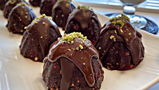 Embelsira Fantazi gati per 2 minuta