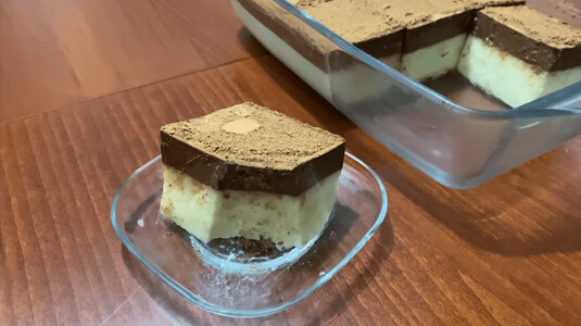 Ëmbëlsirë kremoze pa miell dhe pa vezë