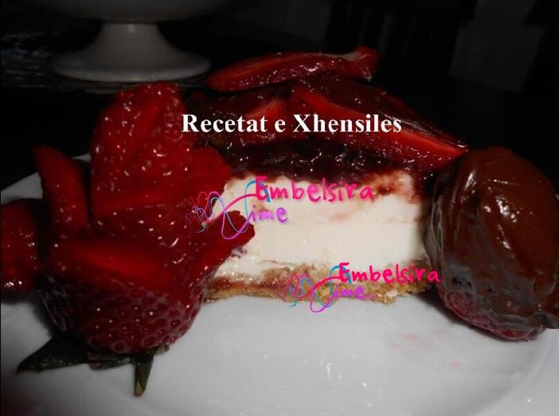 Cheese cake (Receta e derguar nga Xhensila Kodra)