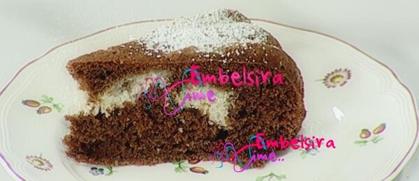 Ëmbëlsirë me arrë kokosi të grirë