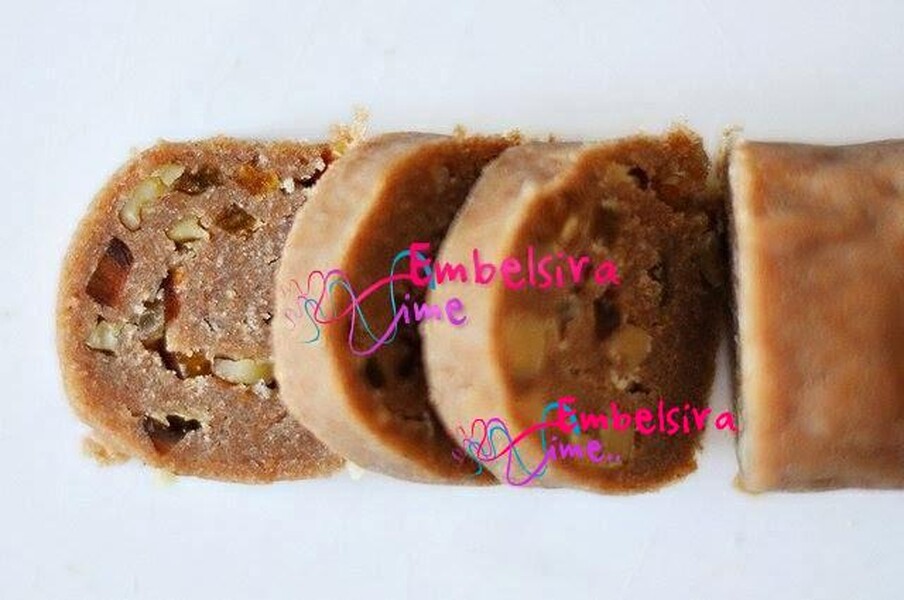 Amarete e mbushur ne forem role (Receta e derguar nga Bukurie Nexhipi)