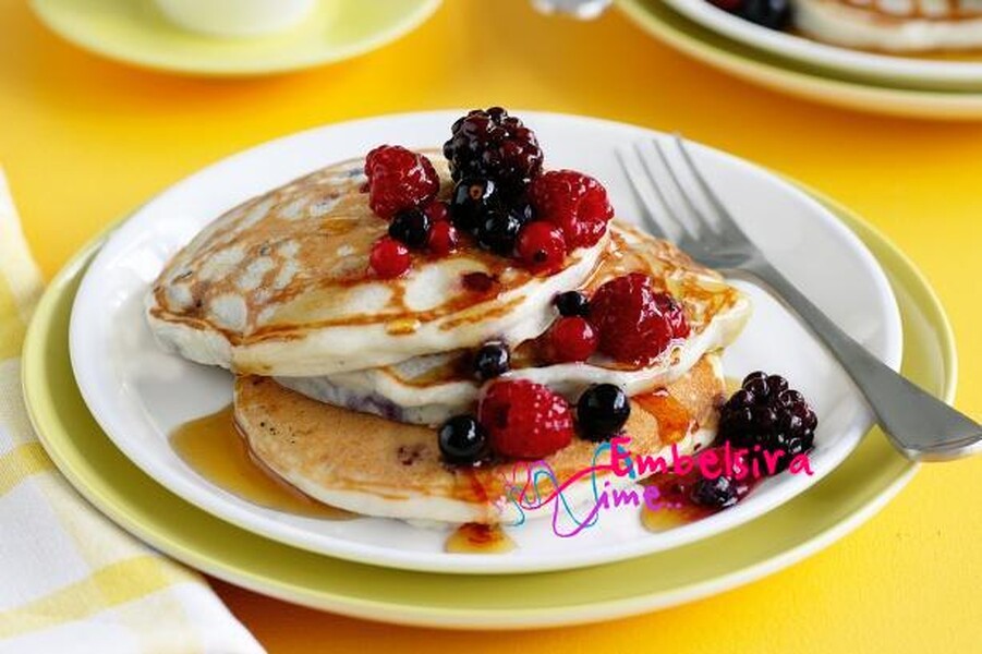 Pancake (Petulla) me fruta pylli