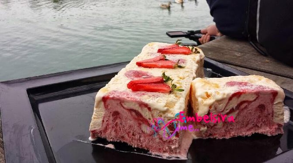 Akullore Shtepie Me Dredheza