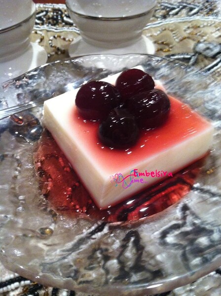 Panna cotta light me recel qershie! (Receta e derguar nga: Marina)