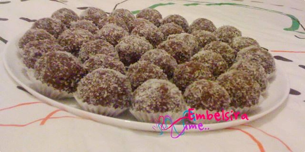 BOMBICA (Derguar nga Fjolla Zekolli)