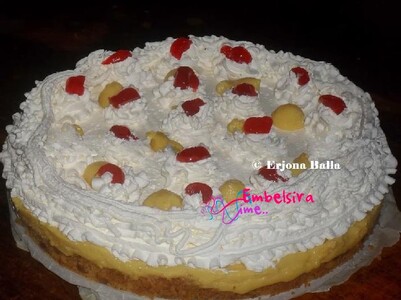 Torte me biskota. (Receta nga Erjona Balla)