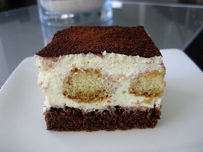 Tiramisu me pandispanje