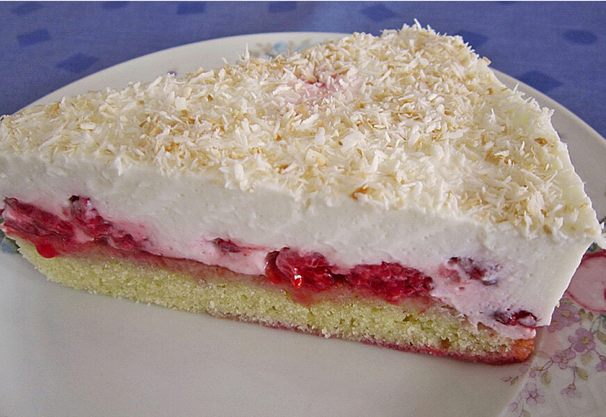 Torte me malina dhe krem kokosi