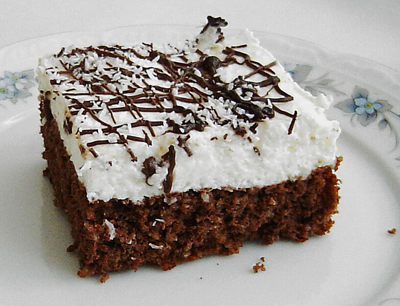 Torte me cokolate,jogurt,ajke dhe kokos