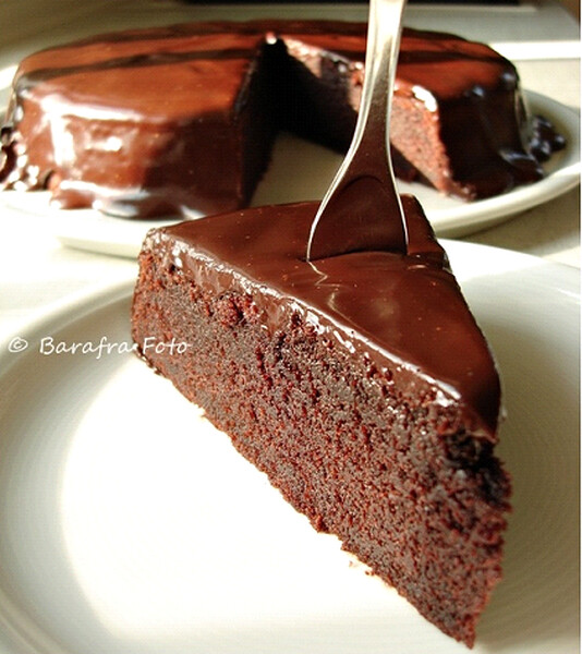 Torte me cola dhe cokolate