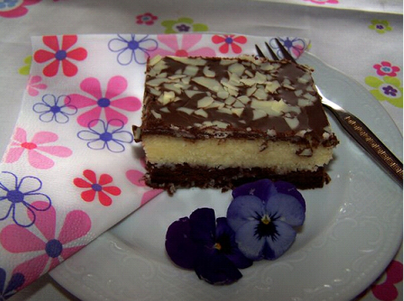 Torte me cokolate dhe kokos