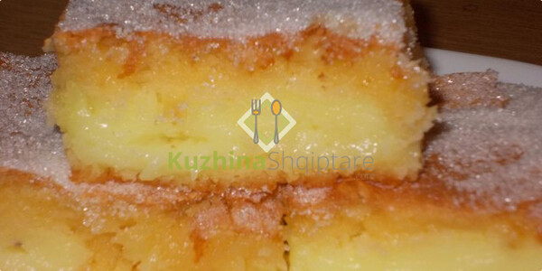 Ëmbëlsirë me krem vanilje