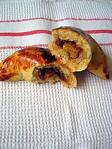 Biskota Hene Te Mbushura