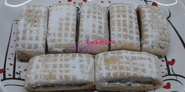 Gurabija role me qokollatë