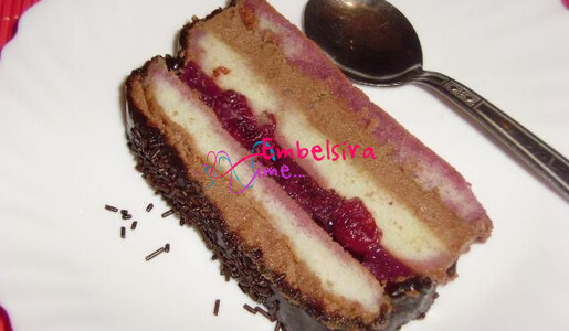 Torte Qokollate Me Qershi