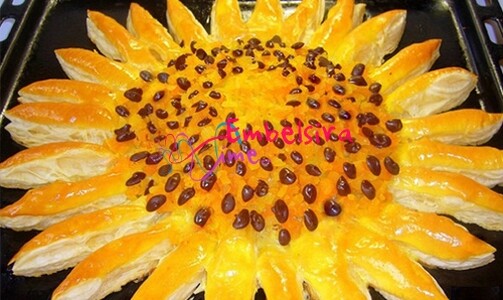 Ëmbëlsirë në formë luledielli