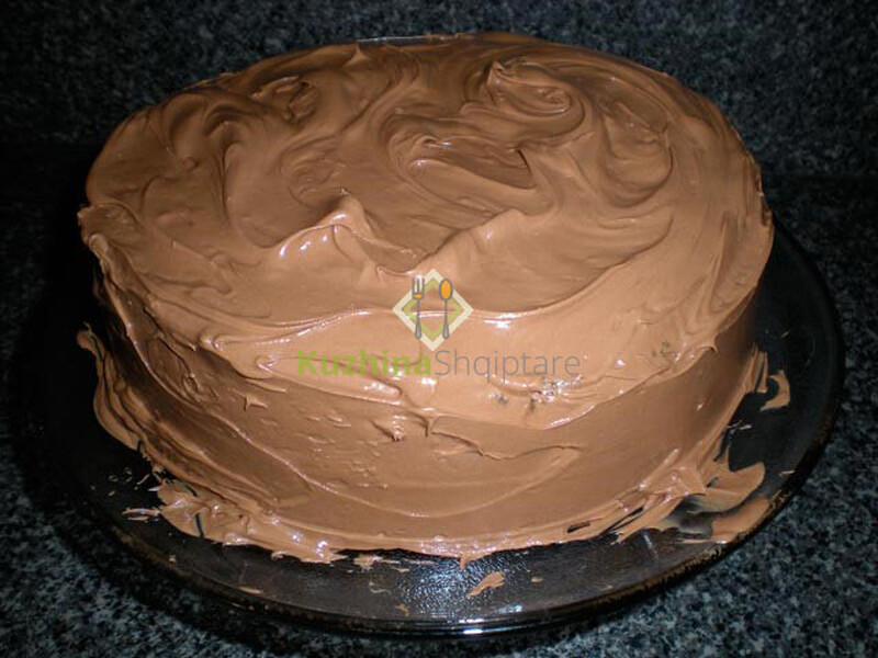 Tortë me banane dhe çokollatë