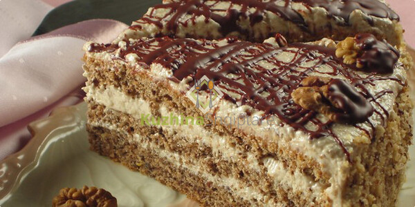 Ëmbëlsirë me arra