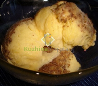 Akullore vanilje dhe çokollatë