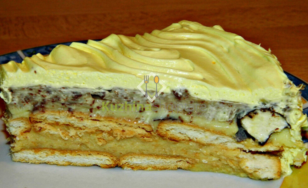 Tortë me krem banane