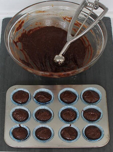 Ëmbëlsirë e thjeshtë me vetëm tre përbërës