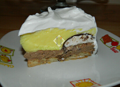 Tortë me munchmallow