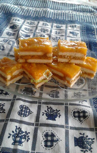 Biskota dhe pjeshkë