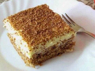 Torte me puding dhe arra