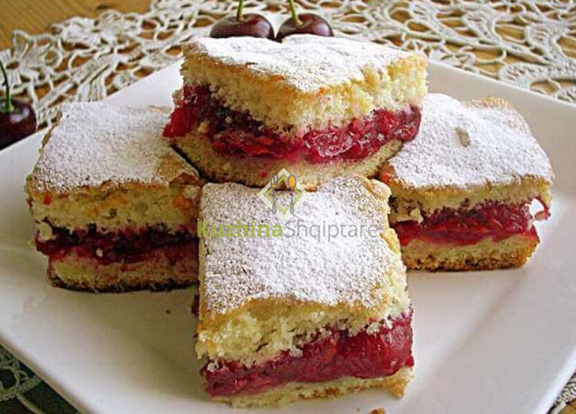 Ëmbëlsirë me vishnje