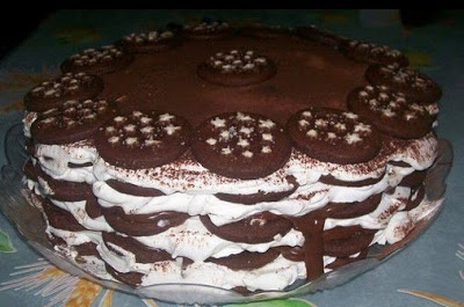 EmbelsiraTorte me biskota