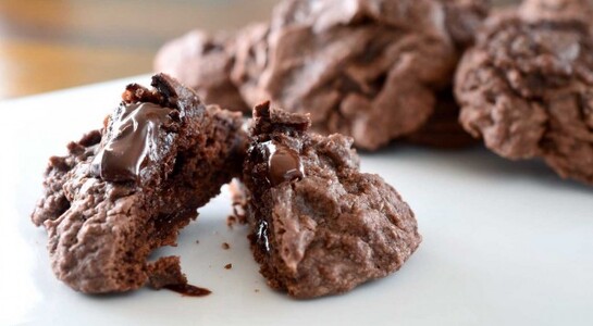 Biskota të buta me çokollatë