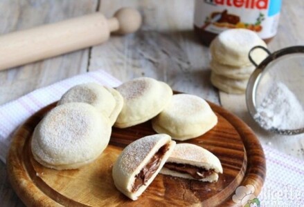 Bryreçka me Nutella në tigan