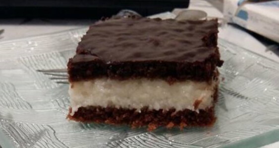 Ëmbëlsirë me kokos dhe grizë