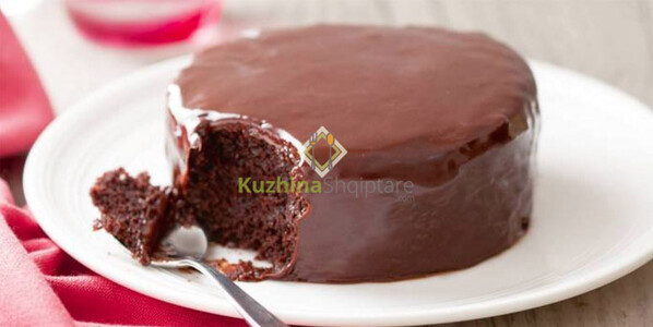 Kek me portokall dhe çokollatë