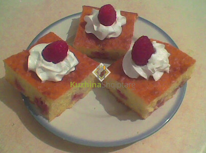 Ëmbëlsirë me mjeder