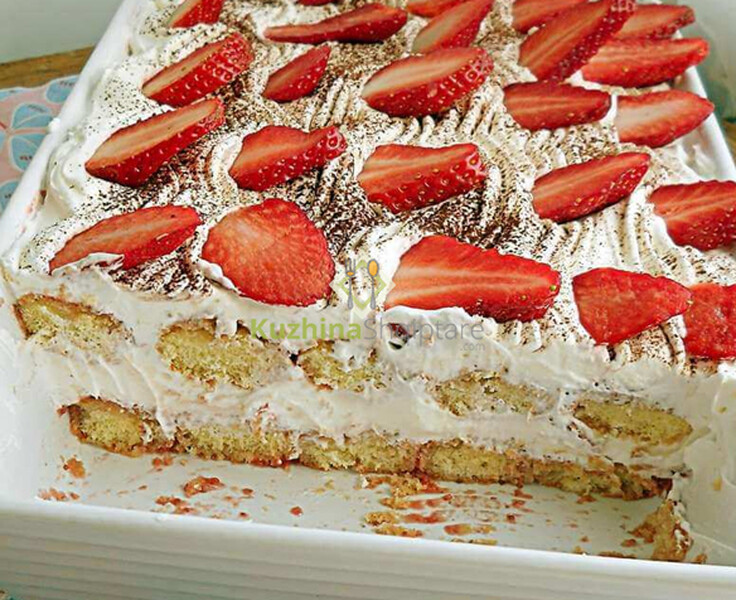 Tortë me pishkotë dhe krem