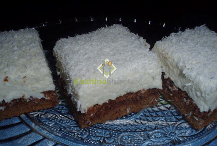 Katrorka me shije kafeje dhe kokosi