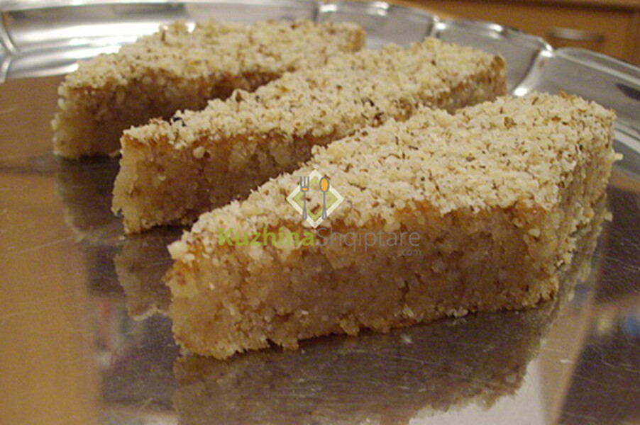 Ëmbëlsirë me arra