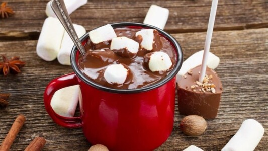 Receta tradicionale për çokollatë të ngrohtë