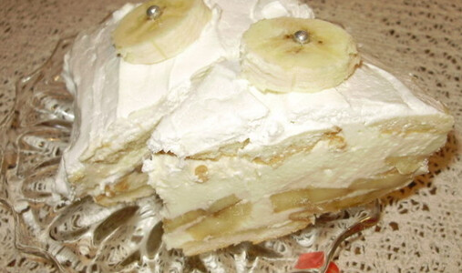 Tortë e shpejtë me banane dhe krem