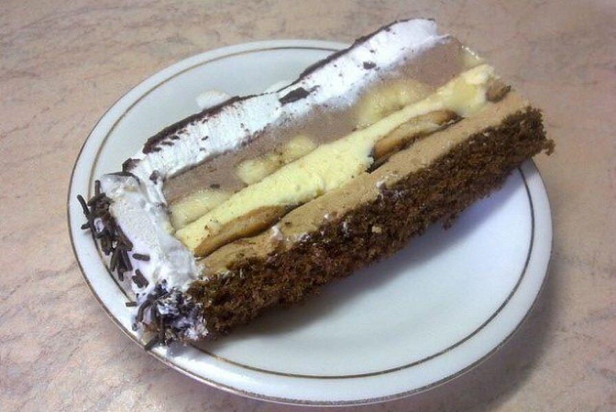 Tortë bingo me banane