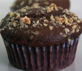 Cupcake me kakao dhe lajthi